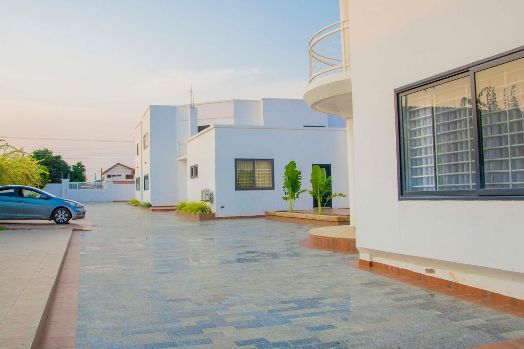 Pot Of Gold Butler Residence Accra Exterior photo