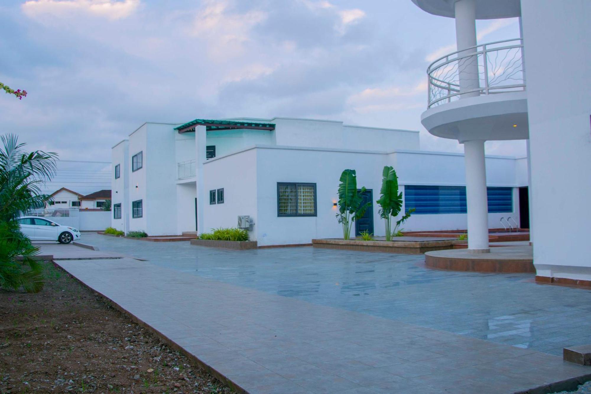 Pot Of Gold Butler Residence Accra Exterior photo