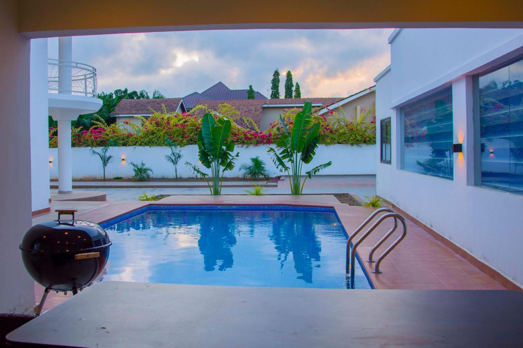 Pot Of Gold Butler Residence Accra Exterior photo